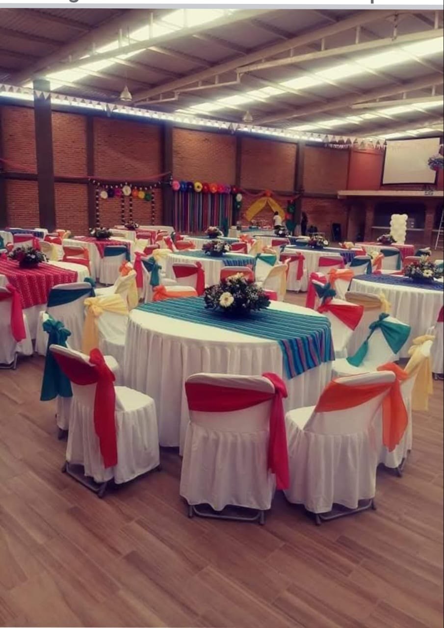 Montaje de salón para evento